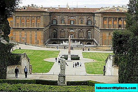 قصر بيتي في فلورنسا: التاريخ ، المتاحف ، التذاكر