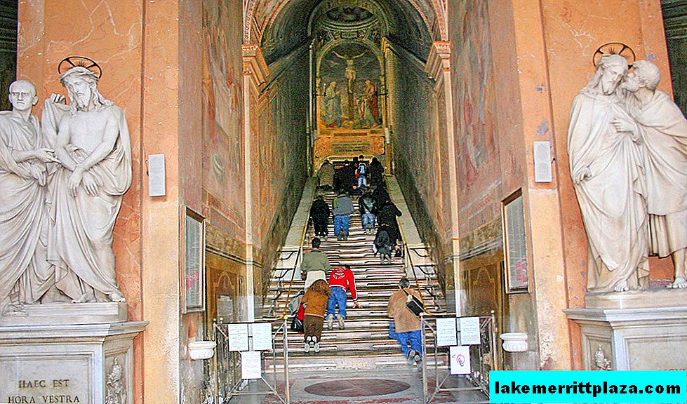 Italy: Holy staircase