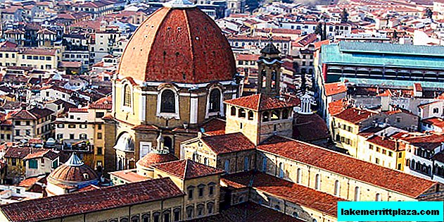 Kirche von San Lorenzo in Florenz