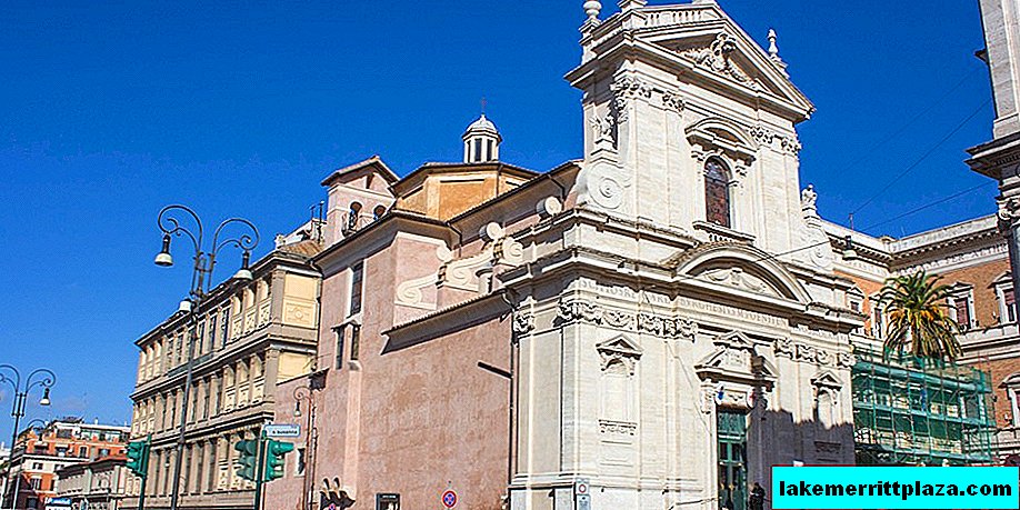الكنائس في روما: كنيسة سانتا ماريا ديلا فيتوريا في روما