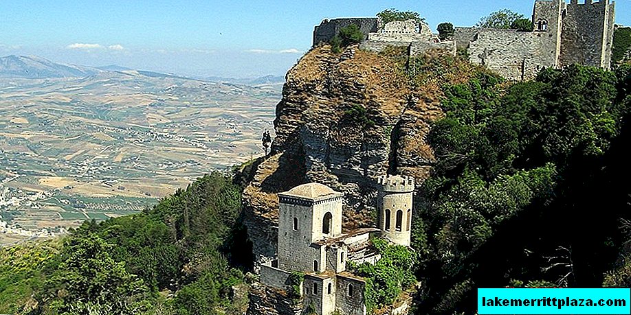 Erice - en by i skyerne på Sicilien