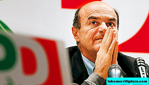 Hospitalized former leader of the Democratic Party of Italy