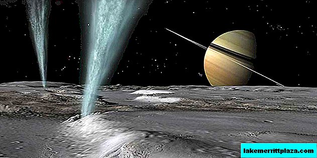 Italijani so znake življenja našli na Saturnovem satelitu