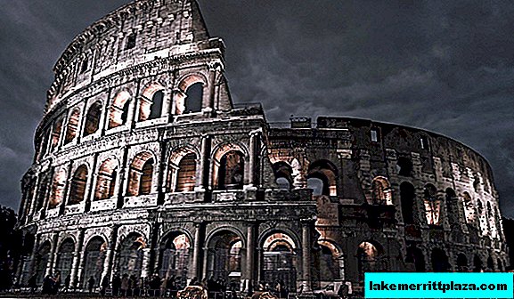The restoration of the Coliseum begins