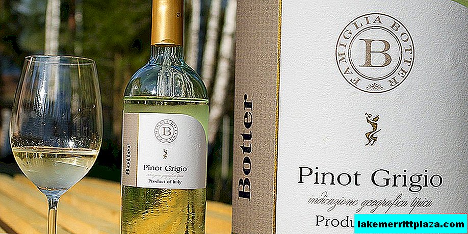 Pinot Grigio - dry white wine from Italy