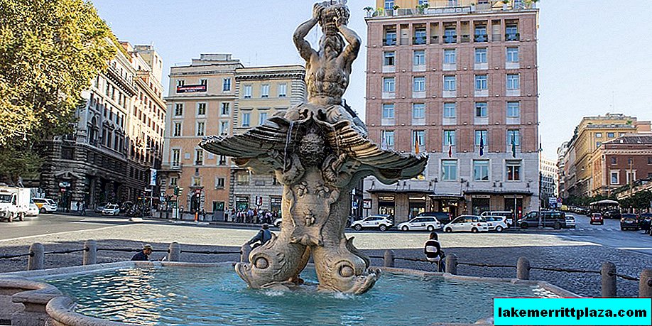 Piazza Barberini em Roma