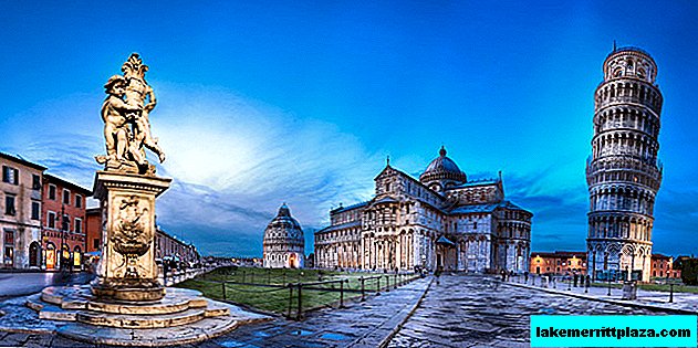 Piazza dei Miracoli - Praça dos milagres em Pisa