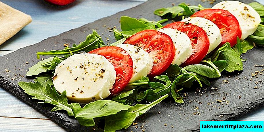 Caprese salad of tomatoes, mozzarella and basil