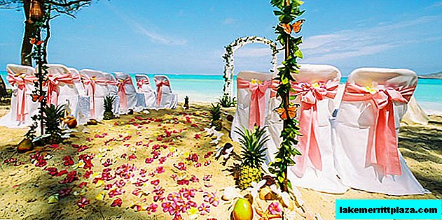 في روما ، سمح لتسجيل الزواج على الشاطئ