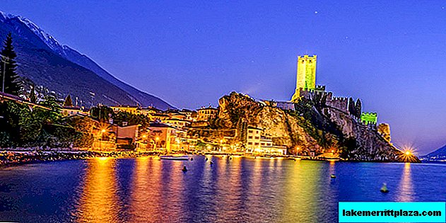 Castillo Scaliger en el lago de Garda